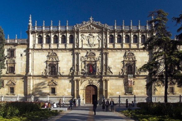 54 plazas de Auxiliares Administrativos en la Universidad de Alcalá de Henares